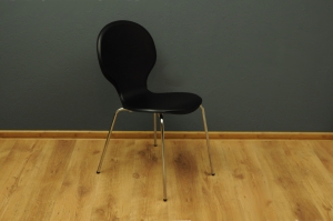 Krzesło w stylu Arne Jacobsen